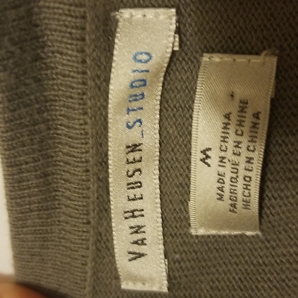 VanHeusen Studio Women's Cardigan Gray Floral Lace Overlay - Picture 3 of 6